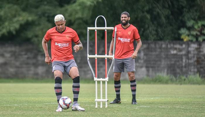 Vitória se reapresenta e começa preparação para enfrentar a Ponte Preta
