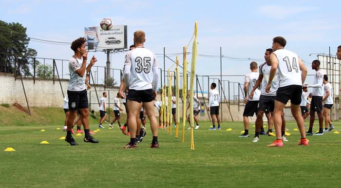 Ponte Preta tem incógnita no meio para enfrentar o Vitória; veja provável time
