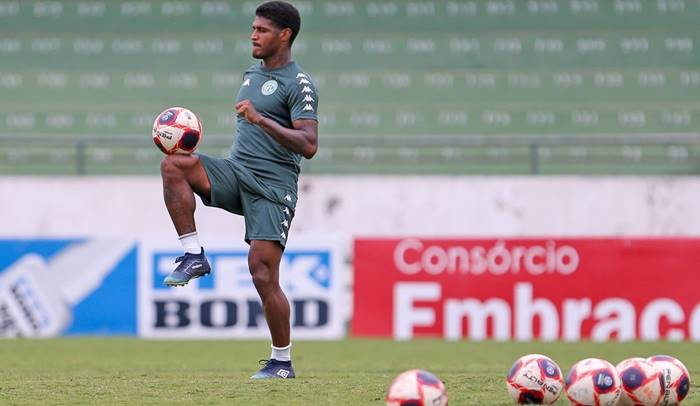 Volante voltará ao Vitória após empréstimo ao Guarani, mas não deve ficar