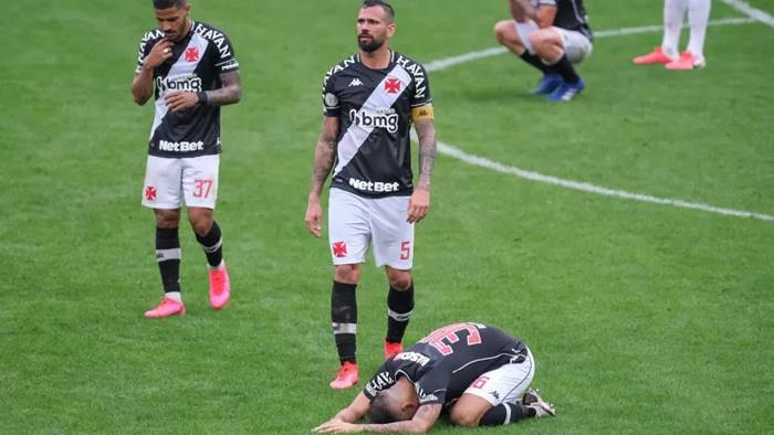 Vasco vai enfrentar o Vitória já sem pretensões no Brasileiro da Série B
