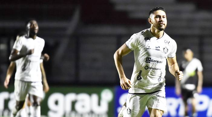 Série B: Remo abre 2 a 0, cede empate e fica a dois pontos do Vitória