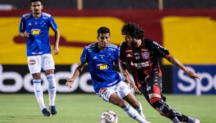 Vitória encara o Cruzeiro em jogo vital para saída do Z4 na Série B