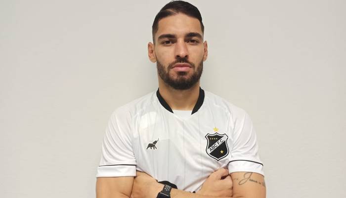 4º reforço para 2022: Vitória acerta contratação de zagueiro ex-ABC