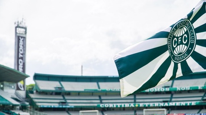 Mais dois clubes do Brasil aprovam mudança para clube-empresa