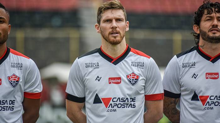 Veja quem saiu e quem chegou no Vitória para a temporada 2022