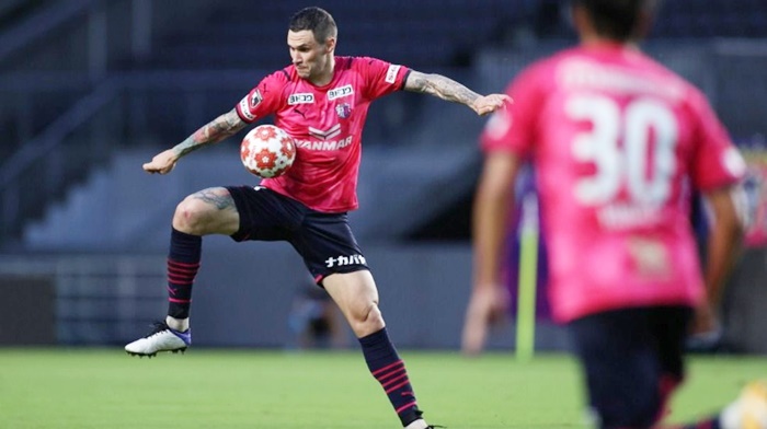 Ex-Bahia e Ceará, zagueiro Tiago troca de clube no futebol japonês