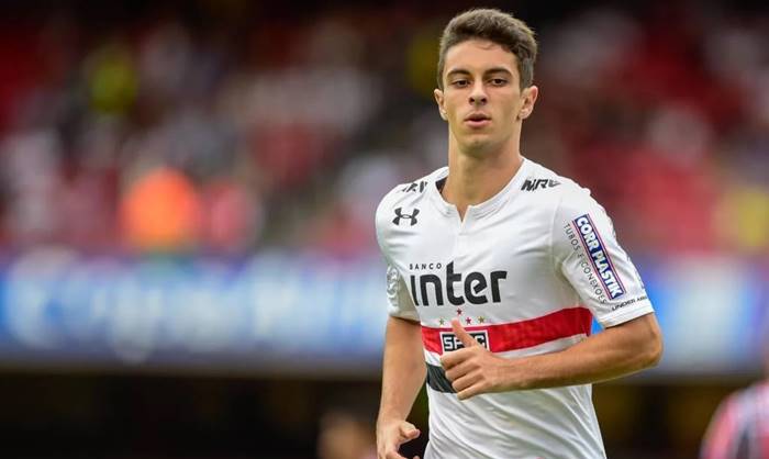 Ex-Bahia, meia chega a um acordo e antecipa saída do São Paulo