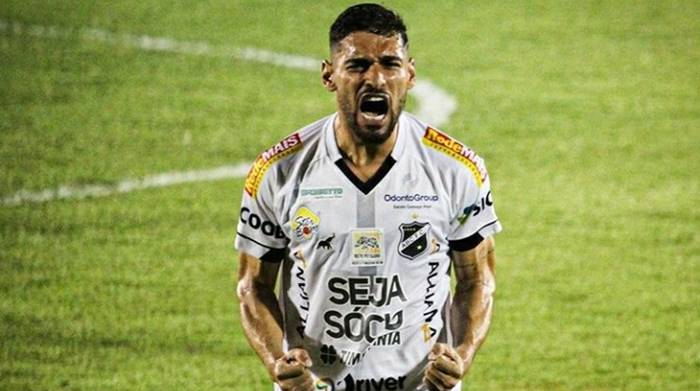 Novo reforço destaca sonho de jogar no Vitória: “Não foi difícil tomar essa decisão”