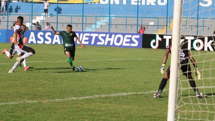 Atlético-BA entra com representação contra a arbitragem do jogo contra o Altos
