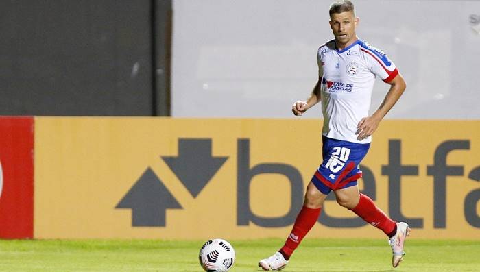 Após passagem apagada pelo Bahia, volante acerta com a Inter de Limeira