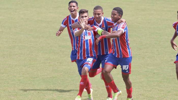 Raí brilha, Bahia despacha o Vila Nova e avança à 3ª fase da Copinha