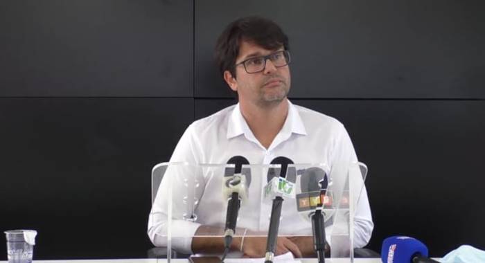 Bellintani cita readequação e revela que vem recebendo “muito menos”