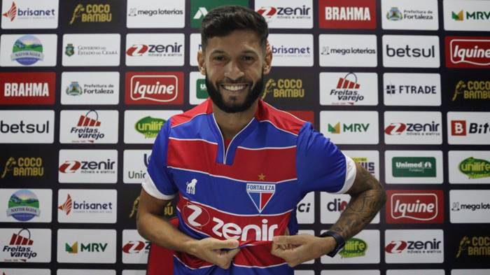 Capixaba diz que se “sentiu bem” no jogo da queda do Bahia e com vontade de jogar no Fortaleza