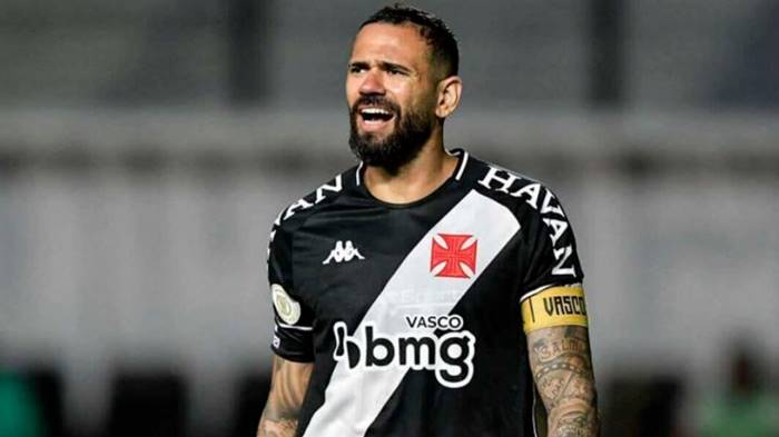 Bahia faz consulta pelo zagueiro Leandro Castán, que não fica no Vasco