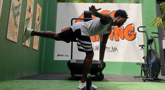 Renê Júnior treina nas férias e espera acertar com novo clube esta semana