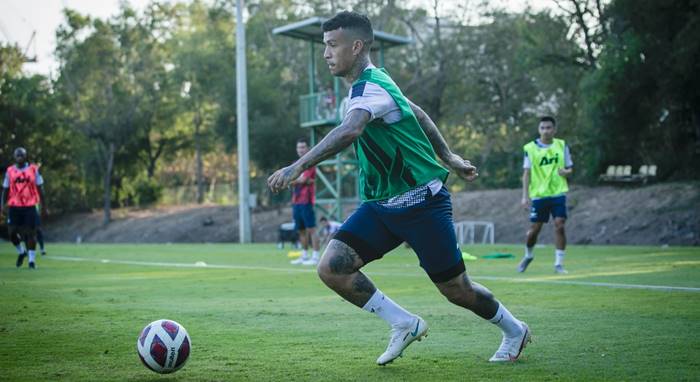 Um dos principais nomes do Bangkok, Vander fala sobre ano perfeito no clube