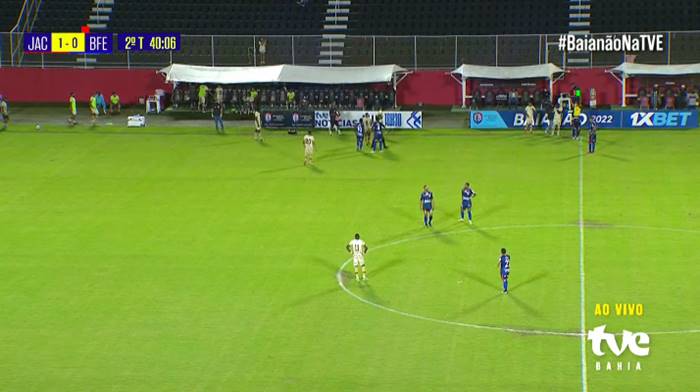 Jacuipense vence o Bahia de Feira, segue imbatível e dispara na liderança do Baianão