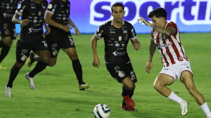 Atlético-BA leva 3 a 0 do Náutico e segue fora do G4 na Copa do Nordeste