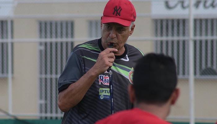 Barbosinha confia na recuperação da Juazeirense no Baianão: “Vamos jogar melhor”