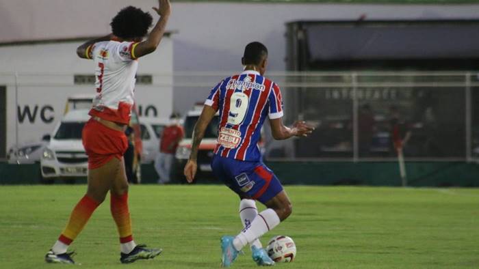 Juazeirense vence a primeira, respira e complica a vida do Bahia no Baianão