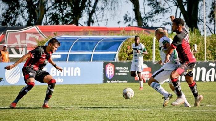 Vitória defende invencibilidade de 11 anos diante do Vitória da Conquista