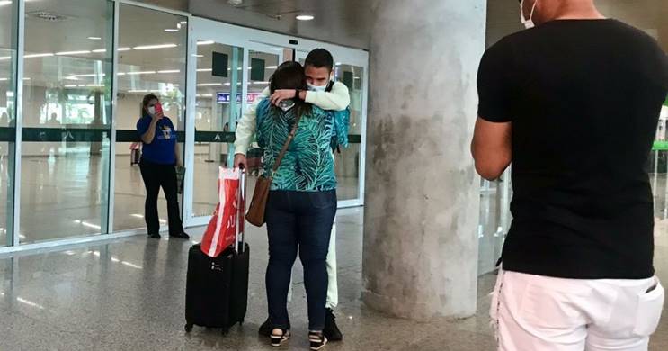 Edson destaca ‘sensação de alívio’ na chegada ao Brasil após deixar a Ucrânia