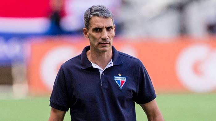 De olho no Vitória, Vojvoda espera resposta do Fortaleza após 4 derrotas seguidas