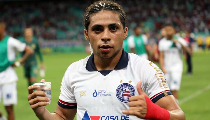 Guto elogia estreia de Vitor Jacaré no Bahia: “Caiu na graça da torcida”