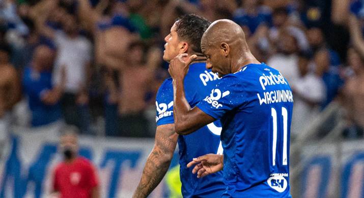 Após perder na estreia para o Bahia, Cruzeiro vence a primeira na Série B