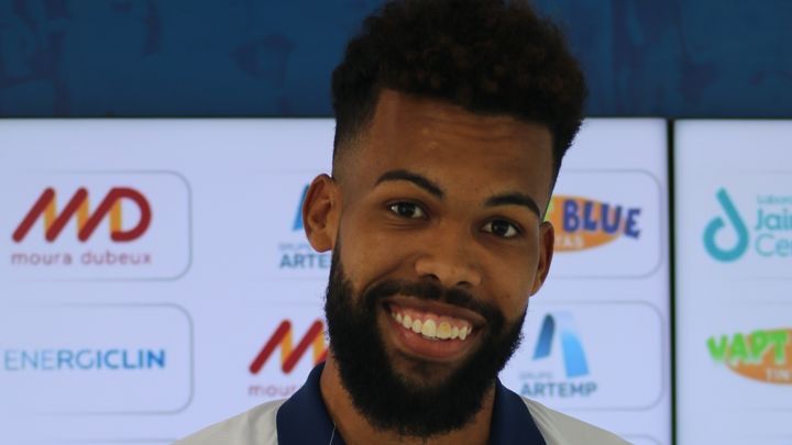 Apresentado no Bahia, Falcão se coloca à disposição para jogo da Copa do Brasil