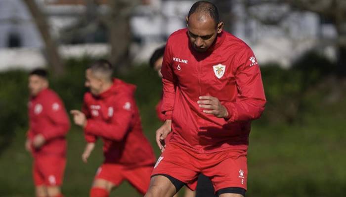 Mansur destaca crescimento no futebol português: “Esse ano tem sido muito bom”