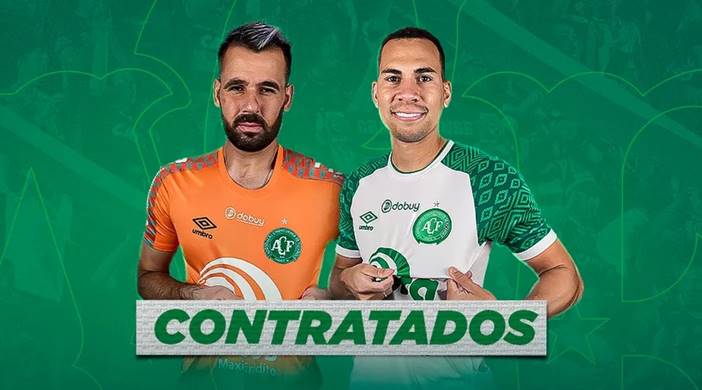 Pretendido pelo Vitória, goleiro Saulo é anunciado pela Chapecoense