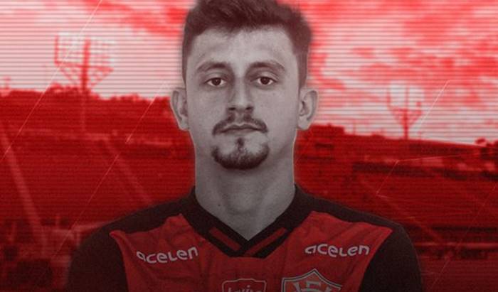Vitória oficializa contratação do lateral Sánchez, ex-Portuguesa-RJ