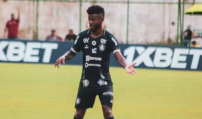 Meia-atacante do Remo é preso por falta de pagamento de pensão