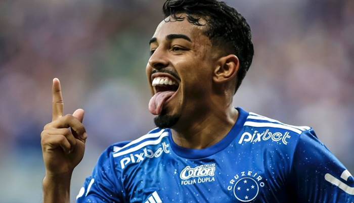 Cruzeiro vence, segue 100% em casa e abre 6 pontos do Bahia na Série B