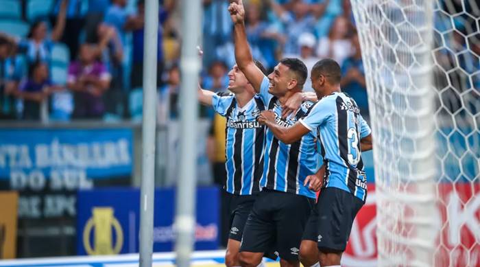 Grêmio está invicto há 9 jogos na Série B, mas não vence há 6 fora de casa