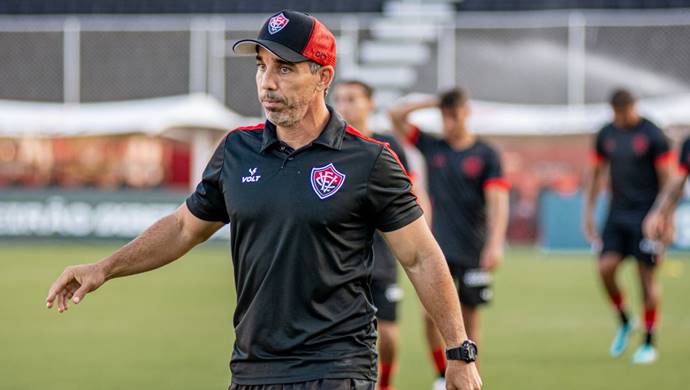 Vitória efetiva novo preparador físico, ex-assistente de preparação