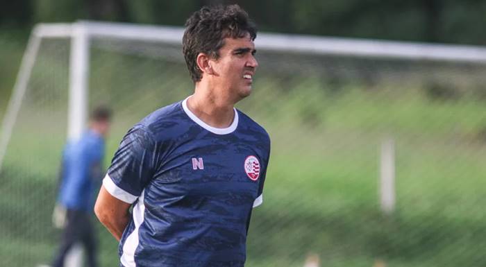 Auxiliar técnico é demitido pelo Náutico após derrota para o Londrina