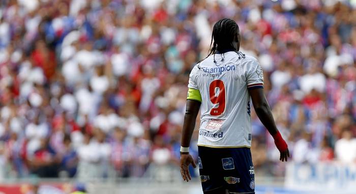 Bahia liga o secador nesta segunda para manter distância do 5º colocado