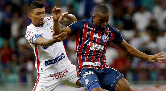 “Temos que descobrir o que acontece”, diz Kieza após derrota do Náutico para o Bahia