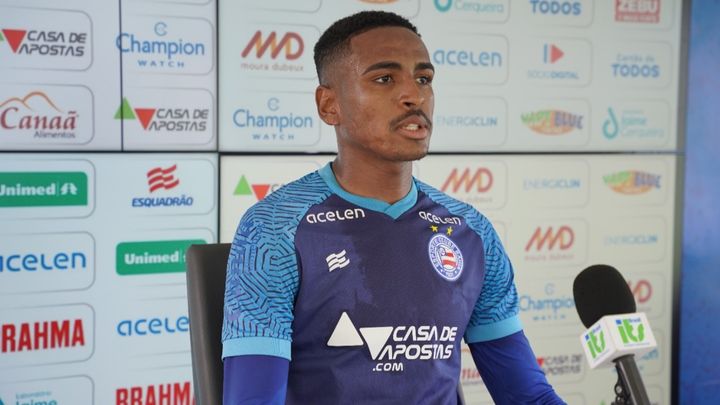 Volante do Bahia vibra com estreia na Série B: “Foi muito emocionante”