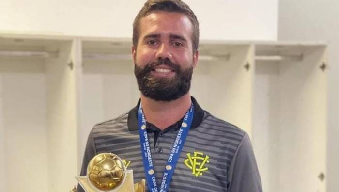 Coordenador geral deixa o Vitória e se despede nas redes sociais