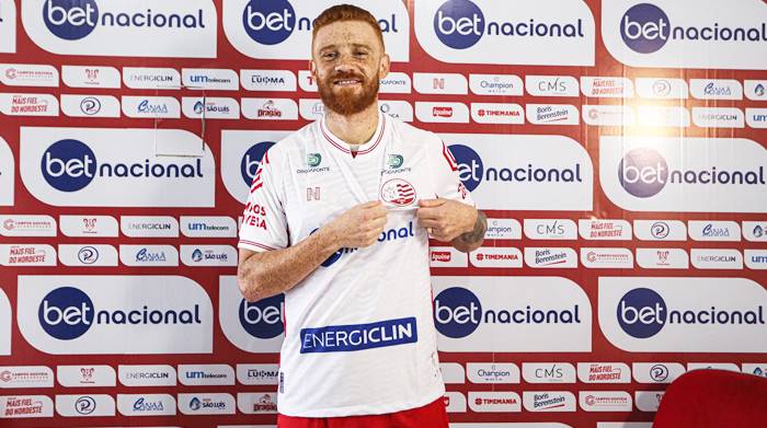 Souza celebra retorno ao Náutico: “Sempre vai ser a minha casa”