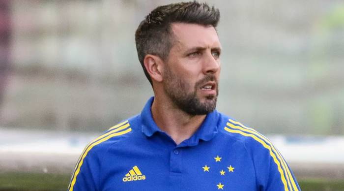 “Temos que jogar uma final contra o Bahia”, diz técnico do Cruzeiro