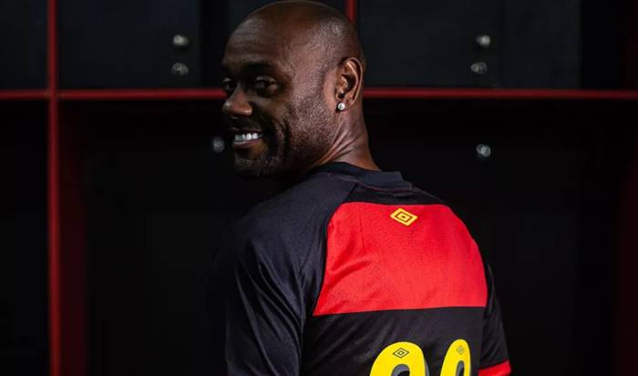 De volta ao Brasil, Vagner Love é apresentado como novo reforço do Sport