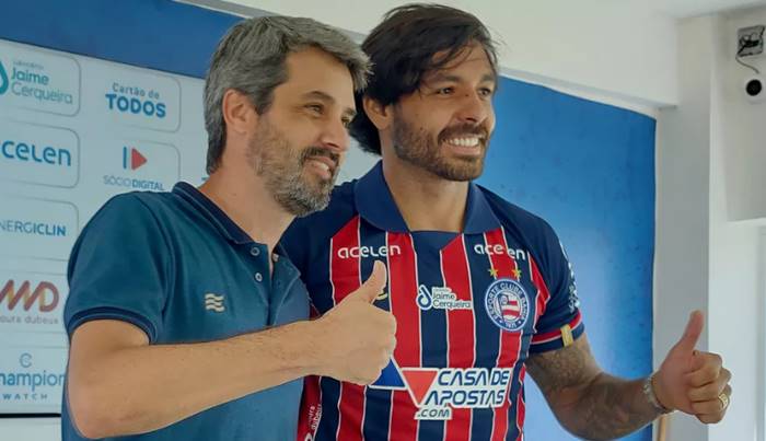 Goulart explica porque não deu certo no Santos e critica ex-treinador: “Não respeitou a minha história”