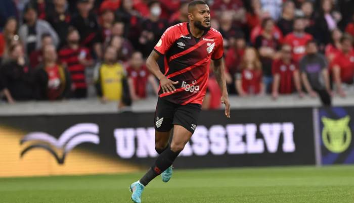 Ex-Bahia, Marcelo Cirino sofre lesão de ligamento e só volta em 2023