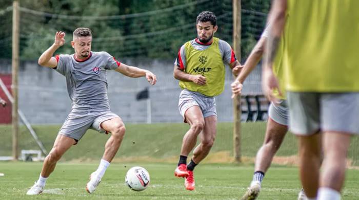 Vitória tem mais um desfalque para enfrentar o Brasil-RS; Veja provável time