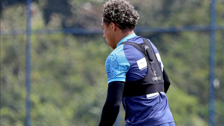 Bahia realiza treino tático e avança na preparação para pegar o CSA