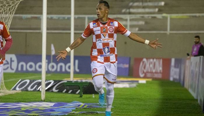 Tombense embarca para Salvador com três baixas para pegar o Bahia